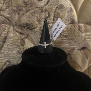 925 Sterling Silver Moissanite Cross Ring - Size 9